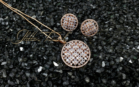 Mary AD Rose Gold Pendant Set