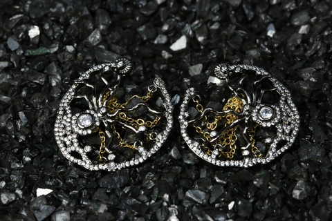 Ana Mystiq Spider Earring